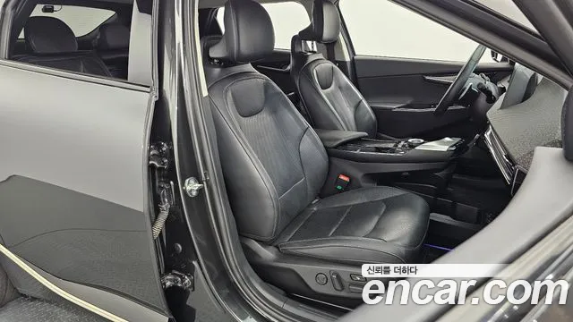 Kia EV6 Long Range — Фото автомобиля 12