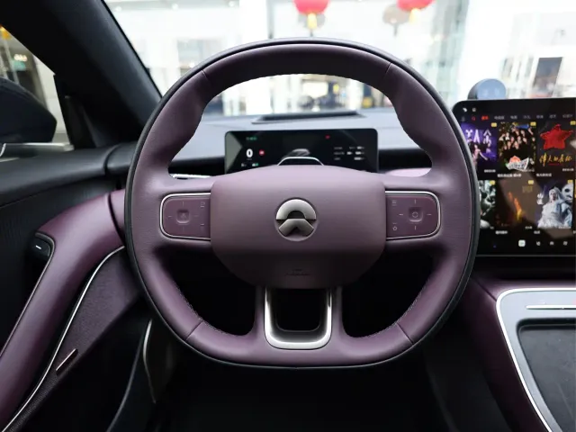 Nio ET5 Touring — Фото автомобиля 14