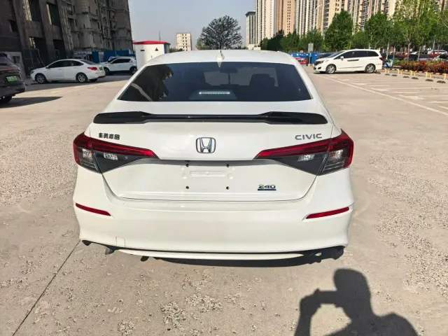 Honda Civic — Фото автомобиля 13
