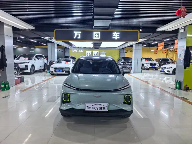 Фотография автомобиля — Geely Geometry E Firefly