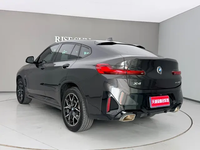 BMW X4 — Фото автомобиля 16