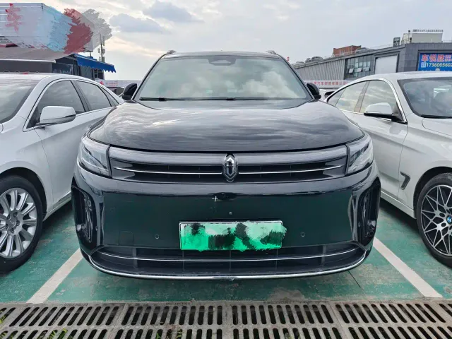 Aito M7 — Фото автомобиля 2