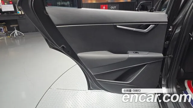 Kia Niro New — Фото автомобиля 14