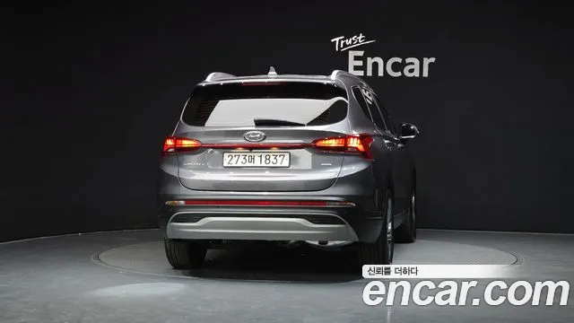 Hyundai Santafe Новый Santa Fe Дизель 2.2 4WD — Фото автомобиля 4