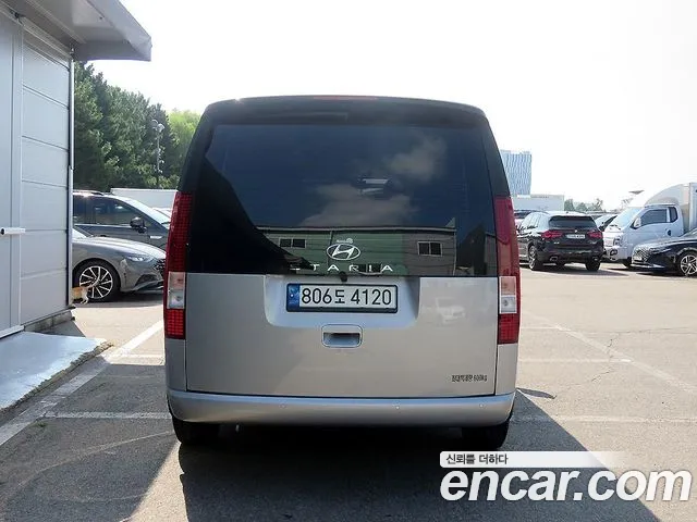 Hyundai Staria Staria Карго 5 мест — Фото автомобиля 3