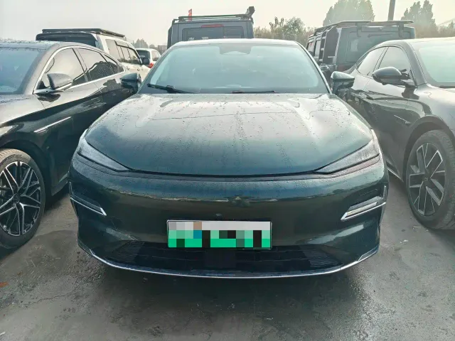 Geely Galaxy Xingyao 8 — Фото автомобиля 2