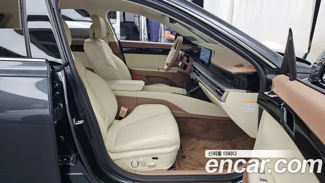 Hyundai Grandeur GN7 — Фото автомобиля 17