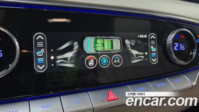 Genesis GV70 — Фото автомобиля 26