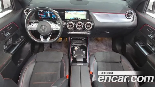 Mercedes-Benz EQA — Фото автомобиля 7