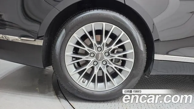 Genesis G80 RG3 — Фото автомобиля 5