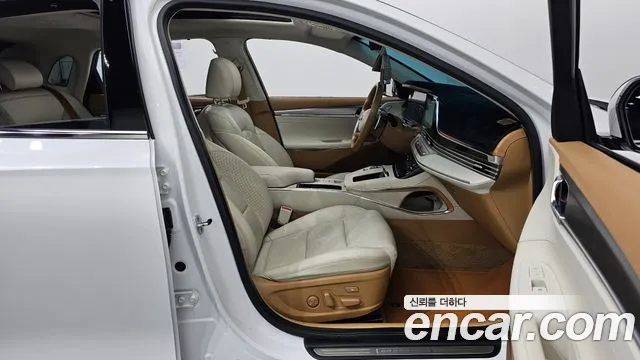 Hyundai Grandeur Grandeur (New) — Фото автомобиля 10
