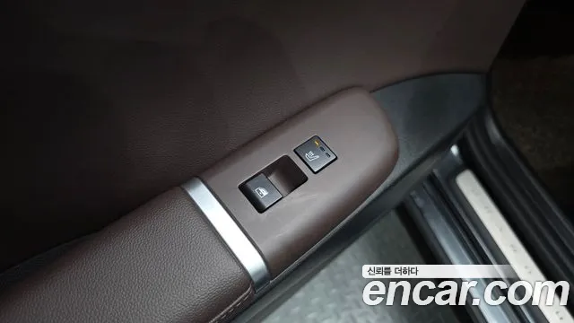 Hyundai Grandeur GN7 — Фото автомобиля 25