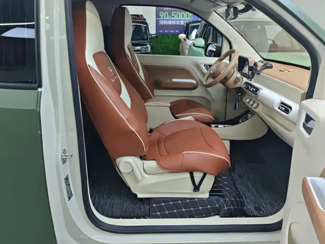 Wuling Hongguang Mini EV — Фото автомобиля 8