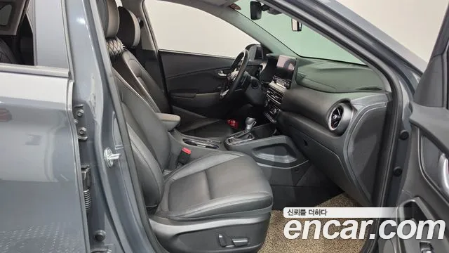 Hyundai Kona Новый Kona Бензин 1.6 турбо 2WD — Фото автомобиля 23