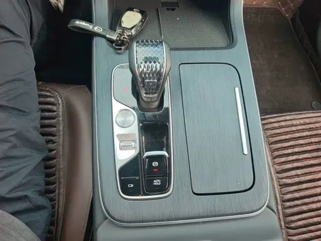 GAC Trumpchi GS8 — Фото автомобиля 13