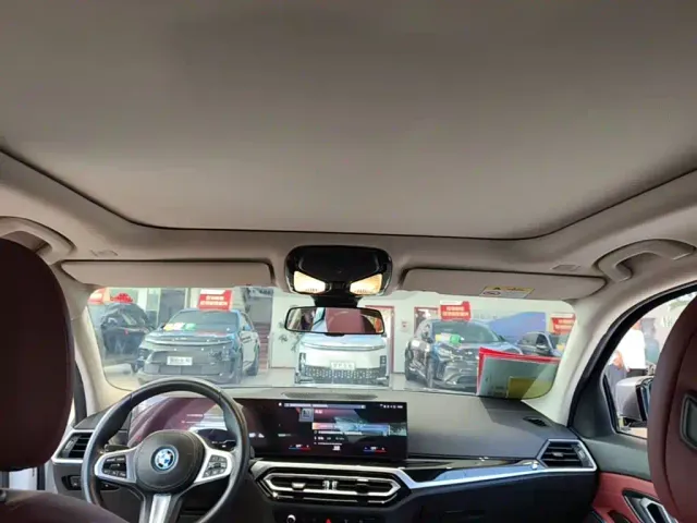 BMW i3 — Фото автомобиля 17