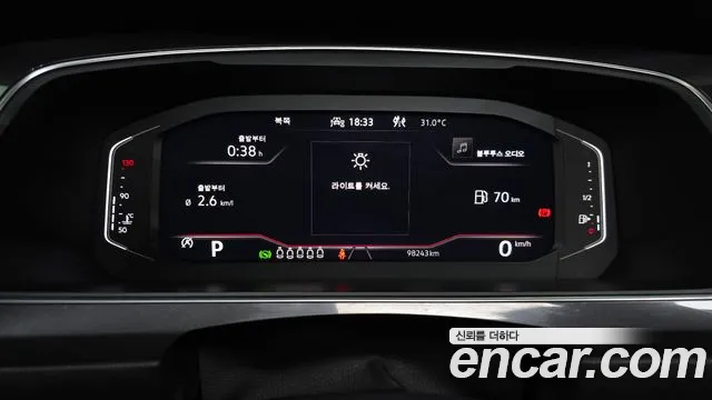 Volkswagen Tiguan — Фото автомобиля 3