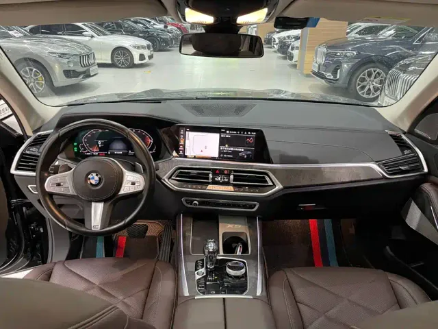 BMW X5 — Фото автомобиля 5