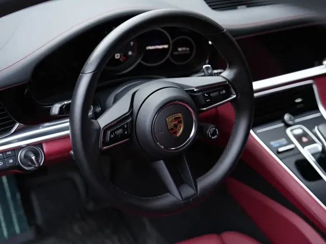 Porsche Panamera — Фото автомобиля 16