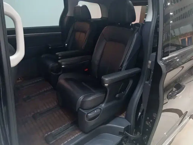 GAC Trumpchi M8 — Фото автомобиля 16