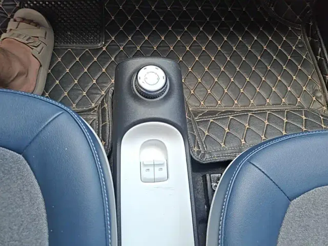 Wuling Hongguang Mini EV — Фото автомобиля 13