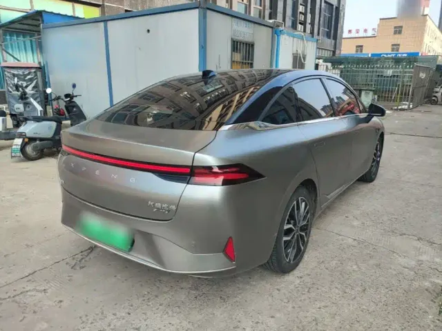 Xpeng P5 — Фото автомобиля 6