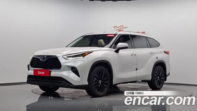 Toyota Highlander — Фото автомобиля 4