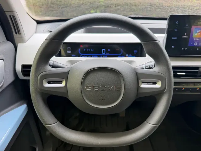 Geely Panda — Фото автомобиля 8