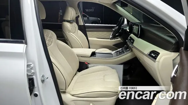 Hyundai Palisade Palisade Бензин 3.8 2WD — Фото автомобиля 23