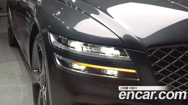 Genesis G80 Бензин 3.5 турбо AWD — Фото автомобиля 21