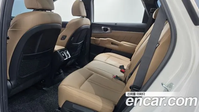 Kia Sorento — Фото автомобиля 27