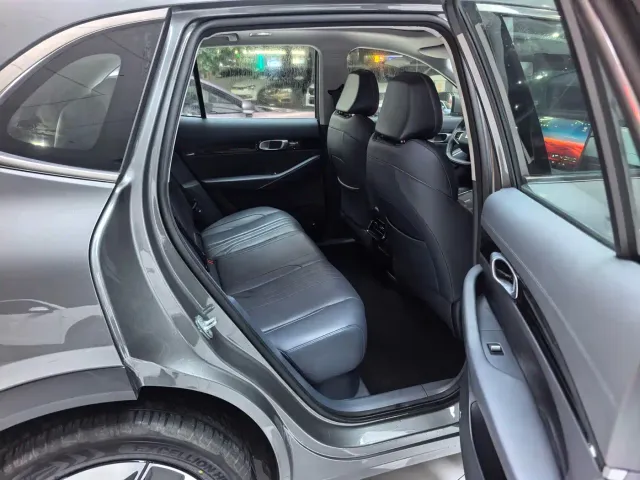 Geely Galaxy E5 — Фото автомобиля 15