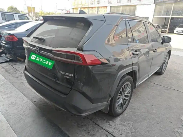 Toyota Wildlander — Фото автомобиля 6