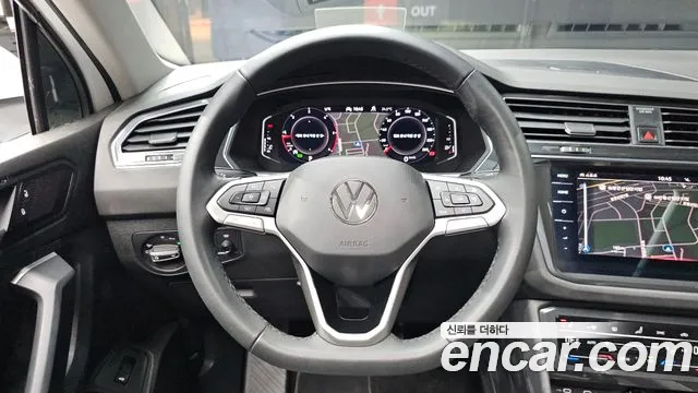 Volkswagen Tiguan Generation 2 — Фото автомобиля 13