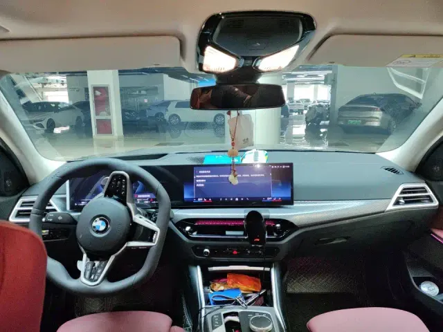 BMW 3 Series — Фото автомобиля 4