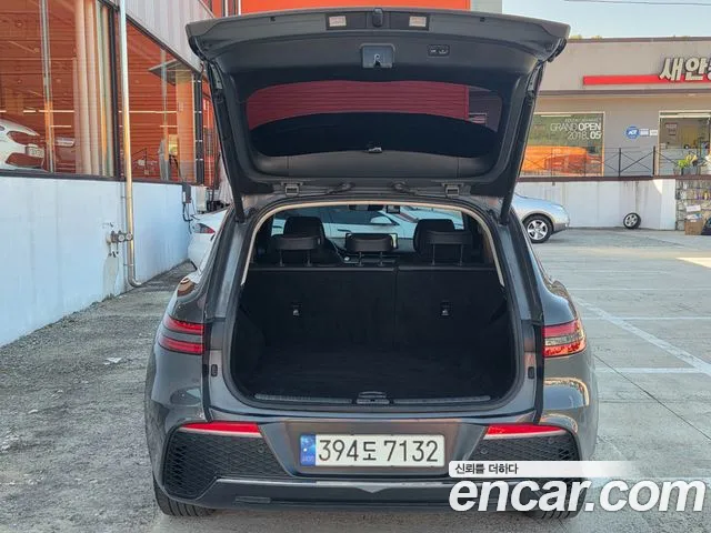 Genesis GV70 — Фото автомобиля 7