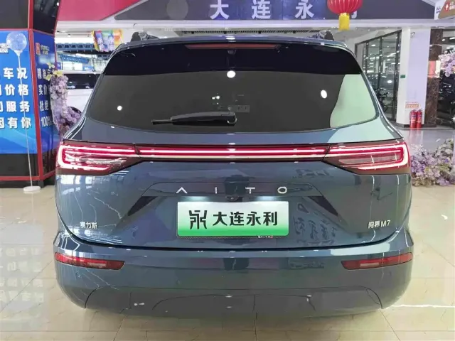 AITO Wenjie AITO M7 2024 1.5T Smart Drive 4WD Ultra 6-seater — Фото автомобиля 5
