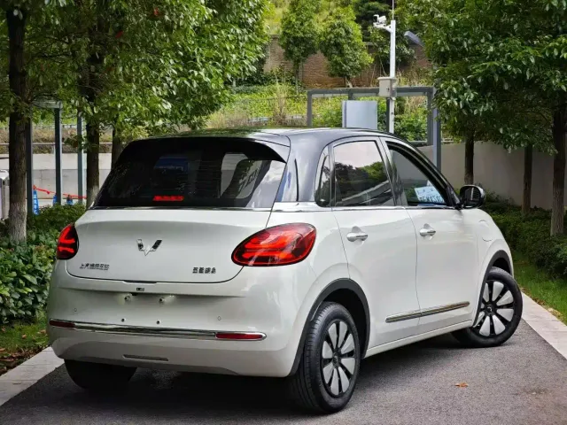 Wuling Bingo — Фото автомобиля 7