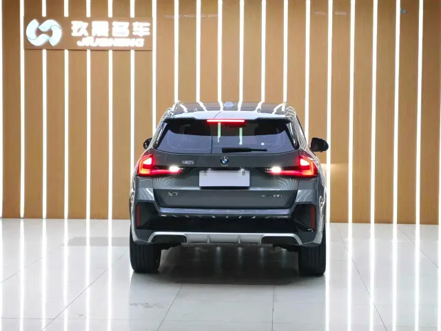 BMW X1 — Фото автомобиля 22