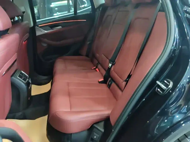 BMW X3 — Фото автомобиля 16