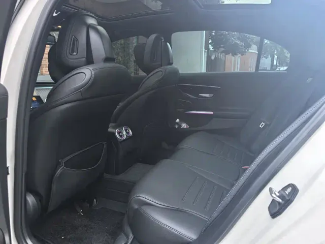 Mercedes-Benz C-Class — Фото автомобиля 8