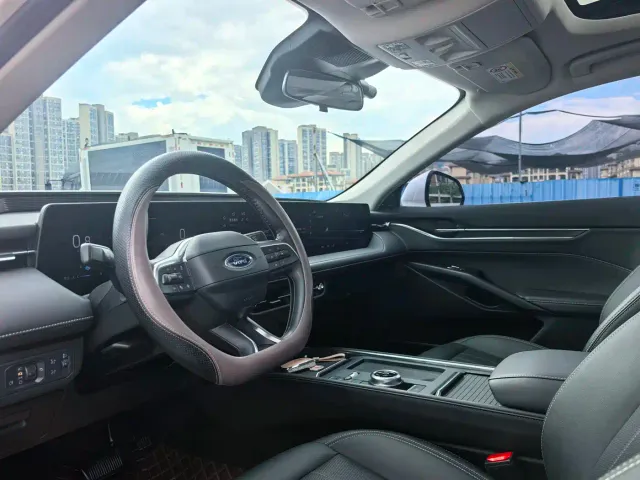 Ford Mondeo — Фото автомобиля 8