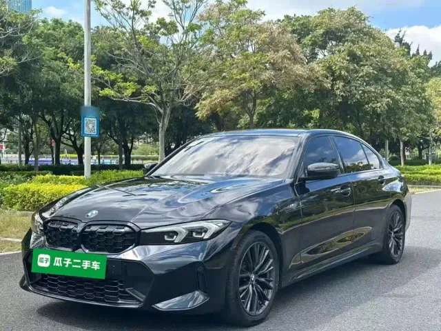 Фотография автомобиля — BMW 3 Series