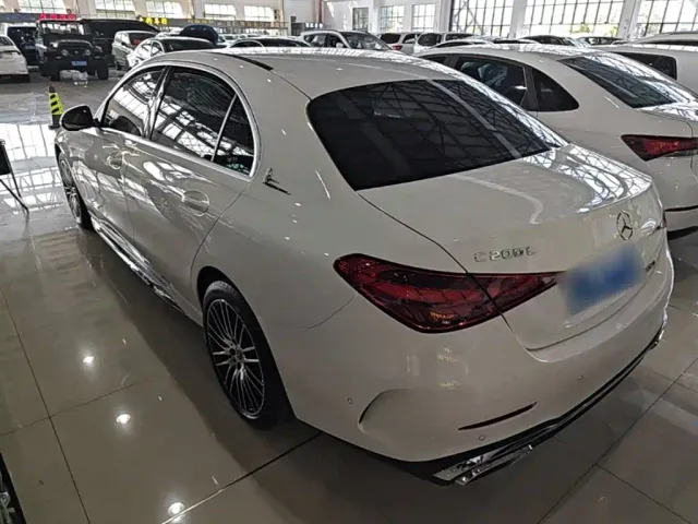 Mercedes-Benz C-Class — Фото автомобиля 4
