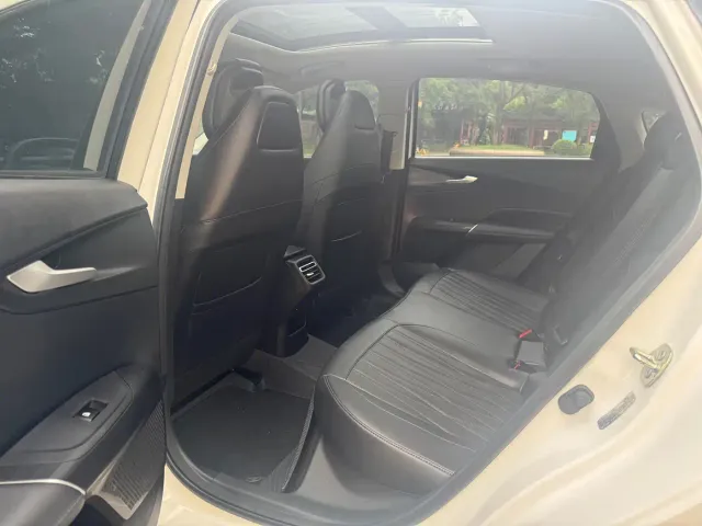 Changan Lamore — Фото автомобиля 5