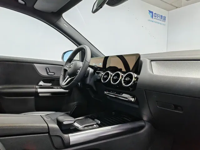 Mercedes-Benz GLA-Class — Фото автомобиля 15