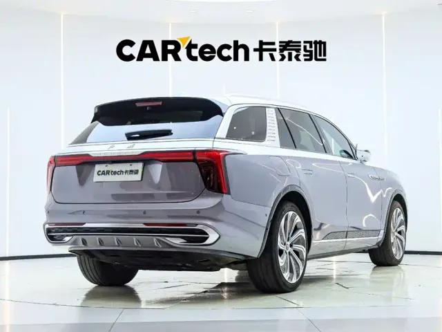 Hongqi E-HS9 — Фото автомобиля 3