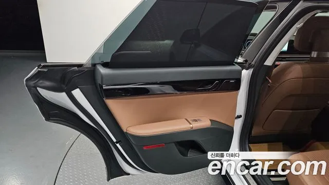 Hyundai Grandeur GN7 — Фото автомобиля 14