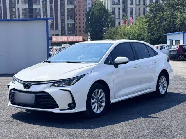 Toyota Corolla — Фото автомобиля 3