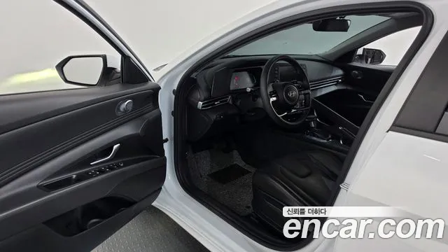 Hyundai Avante — Фото автомобиля 15